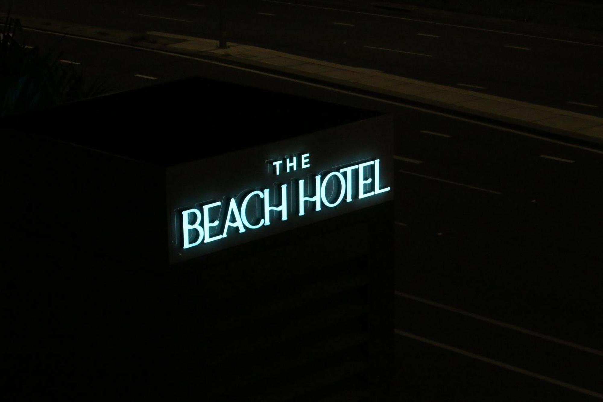 Broadbeach Stunner Modern And Central Gold Coast Exterior foto